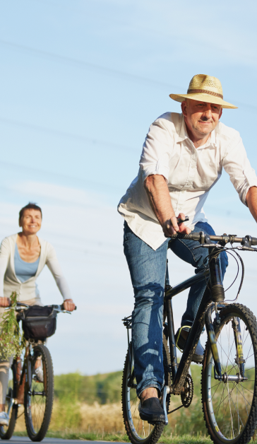 Two people in a bike trip.